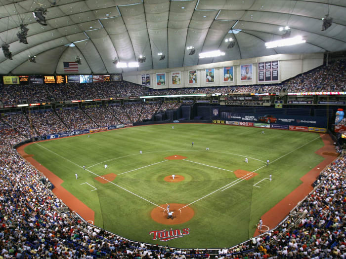 twins-metrodome.jpg